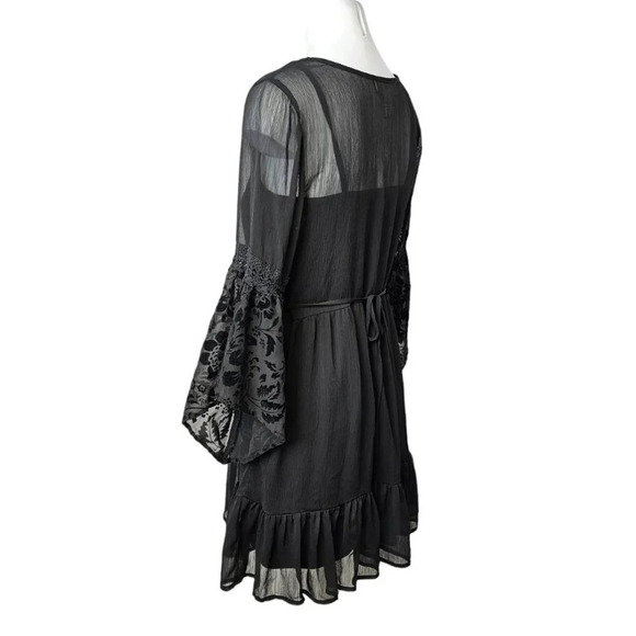 Band of Gypsies Layered Dress Velvet Black Size Small - Picture 4 of 7